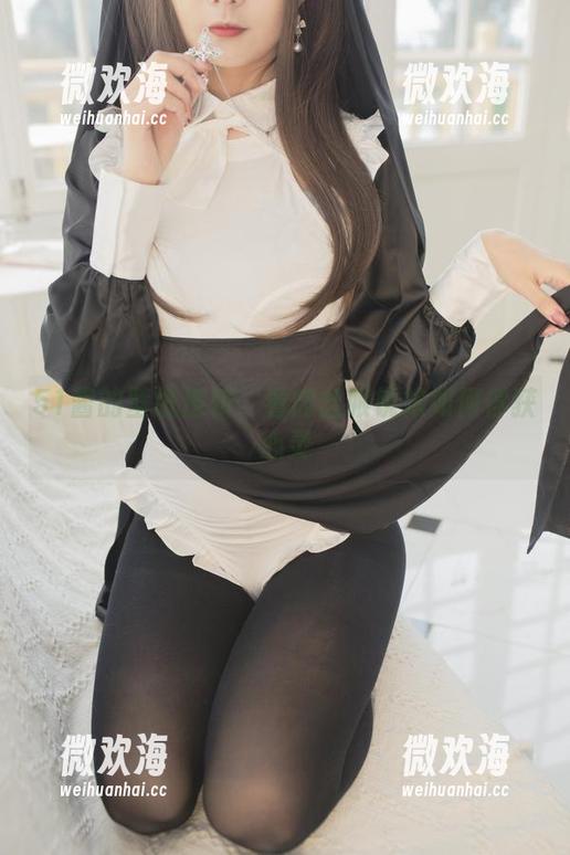 51酱的壁纸逻辑：看肉丝眼镜娘如何俘获心灵-微欢海