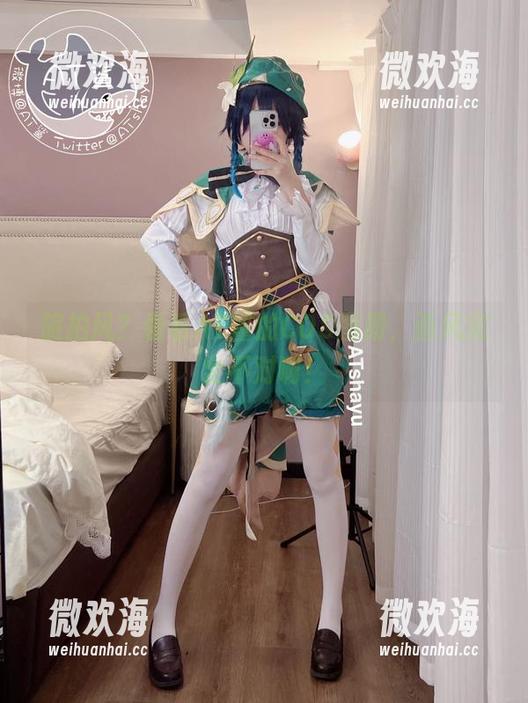 旅拍风？看看AT鲨的COS图册，画风完全不对啊！-微欢海