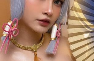 兔兔在无圣光中绽放，Azami的美图也有它的一番风味！