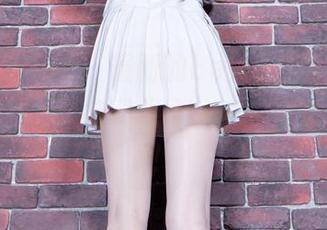 Beautyleg - 最新的Betty白色，看到照片我就想给自己附上一个“好久不见”！