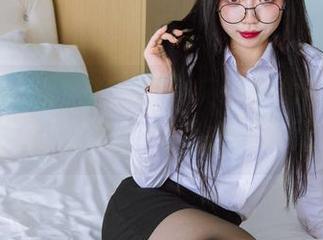 BoBoSocks袜啵啵 - 突破想象的油亮白丝，小甜豆的精选大片世无双