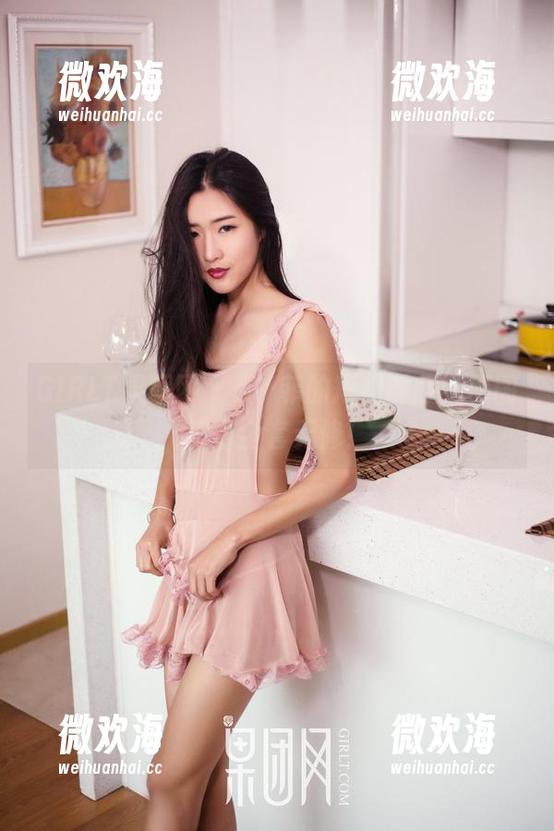 GIRLT果团网 - 龚玥菲的短裙诱惑，原图直击全套无修！-微欢海