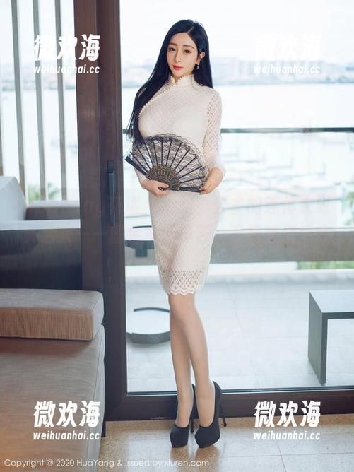 HuaYang花漾 - 心妍小公主的连体衣时光合集——图库多才多艺，下载随便你选择！-微欢海