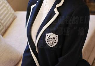 MFStar模范学院 - 圣诞夜的Ellie艾栗栗，最新图集里都藏着哪些“偷”,恩,大概是爱吧。