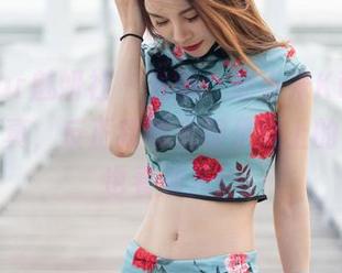 MiStar魅妍社 - 最新：赵小米Kitty的吊带写真，反正我眼光都是向上的，看这也看那儿！
