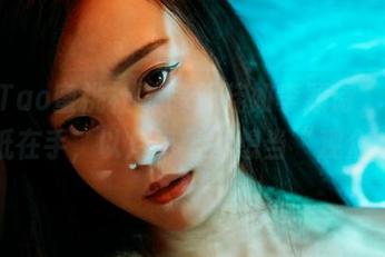 MiiTao蜜桃社 - 高跟鞋如李颖诗，高清壁纸在手，以后每天都想当“观众”！
