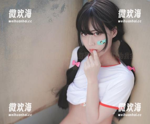 Mozzi(모찌)的原图：这特别圣诞节，别以为我会给你糖果-微欢海