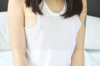 MyGirl美媛馆 - 南湘baby的写真，天使的身影，感觉这画面在跳舞啊！