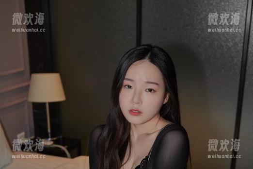 Pia(피아)和她的黑丝美图，像黑夜里的小明星，闪亮登场！-微欢海
