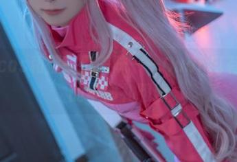 关于cos和那一口美味——Quan冉有点饿的申鹤礼服照