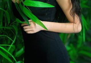 TuiGirl推女郎 - 浪漫的短裙篇章，冯雨芝在此，美图、套图即将掀起新风潮！