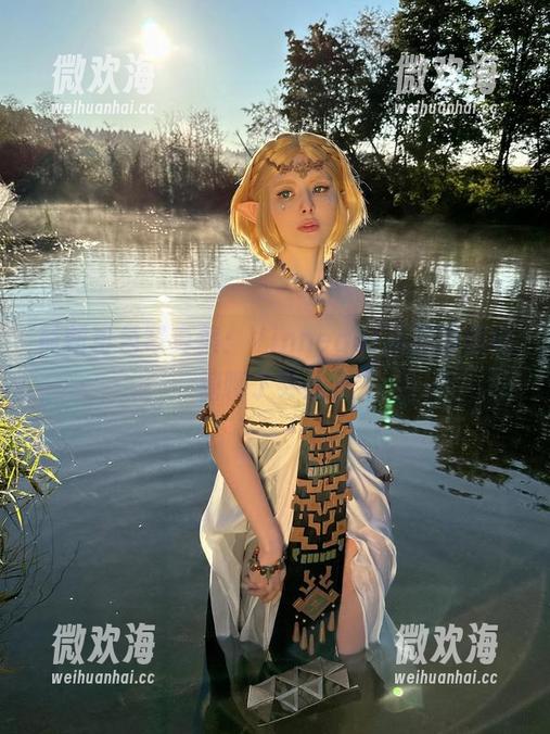 最新粉色写真集：Vinnegal这回跟樱桃糖聊了会儿天-微欢海