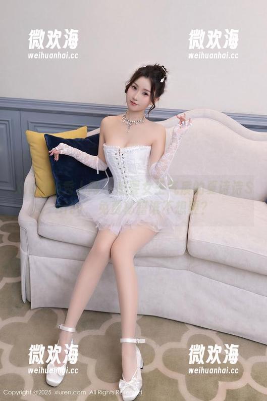Xiuren秀人网 - 想要女王气质的夏诗诗Sally，免费秘籍谁不想要？-微欢海