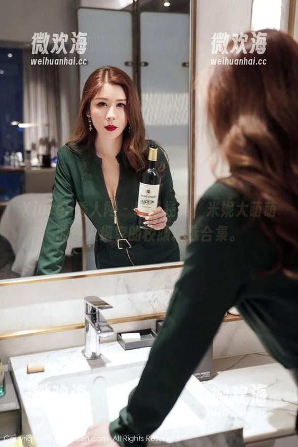 Xiuren秀人网 - 嘲讽经典，米妮大萌萌的令人细究的校服精选合集。-微欢海