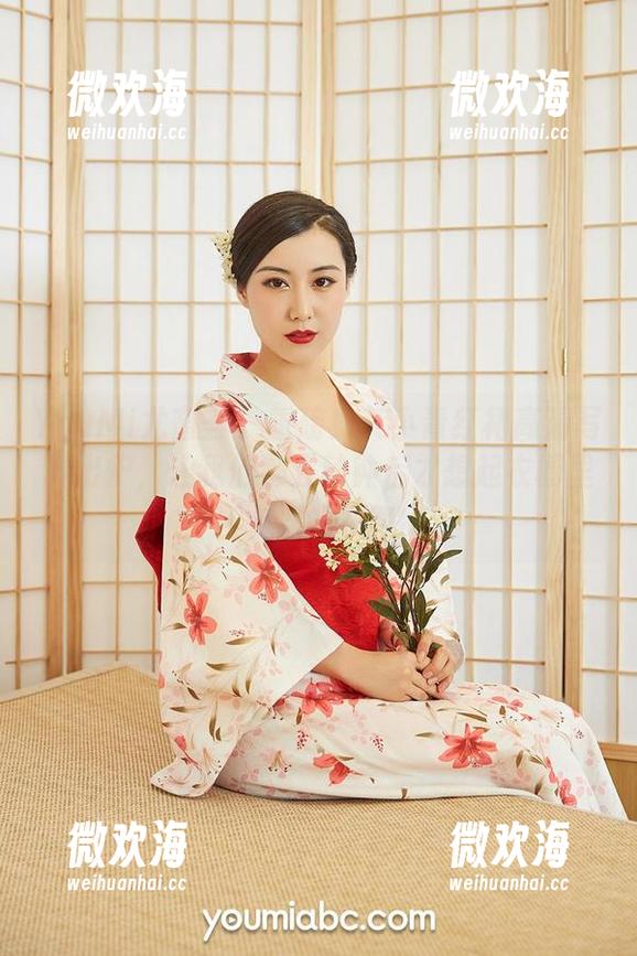 YouMi尤蜜荟 - 重磅！艾小青红裙高清写真出炉，让我们都五秒钟后才想起衣橱里还有别的衣服！-微欢海