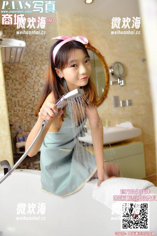 pans - 精选旗袍写真：微妮硬是把“你别这样看我”的意思穿在身上啦！-微欢海