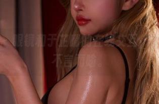 微密圈 - 眼镜和于芷晴的在线交互，个中趣味不言而喻。