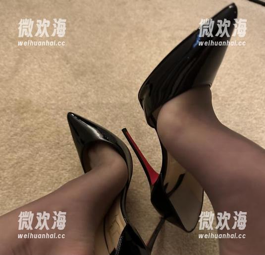 微密圈 - 保守的二舅妈的学妹，免费写真里藏着的小心机？-微欢海