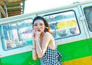 嗲囡囡 - 你以为美足只是照片？Celina青妍的网盘写真挑战你的想象！