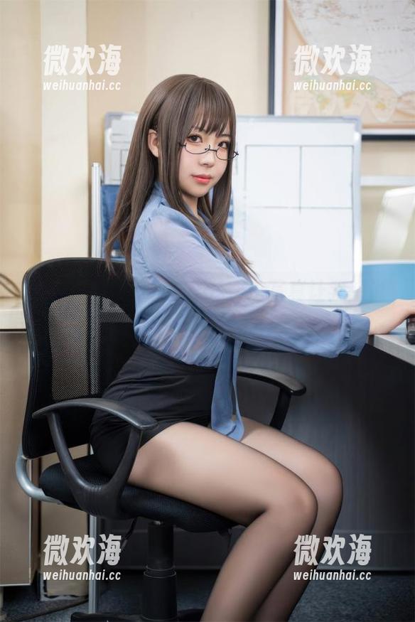 嗷呜虎虎带着女友Cos，这写真让我想说太带感了！-微欢海