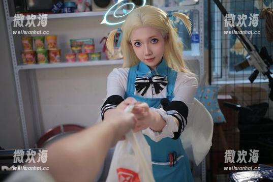 小和甜酒嗨翻虎鲸，快来免费获取这张逗趣照片吧！-微欢海
