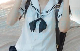 少女秩序 - 拍好的私照从乐栀手中流出，俱是制服美图，真想捏捏那画面里的每一个角落