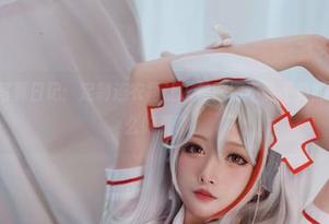 念念_D的写真日记：定制连衣裙让人佩服得不要不要的，不能再这么好看了！