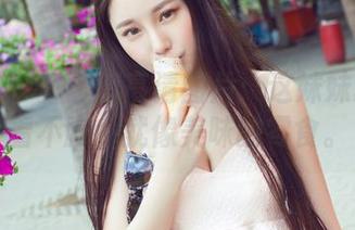 推女神 - 杨上萱高清图片：这妹妹怎样都看不腻，就像美味的零食。