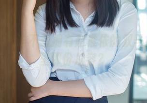 推女郎 - 谁不想拥有赵惟依的双马尾写真里那份从容？