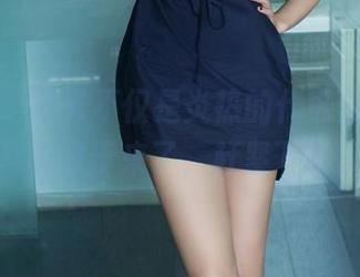 推女郎 - 夏天不仅是炎热的代名词，黄可的高清写真终于来了，赶紧下载来瞧瞧。