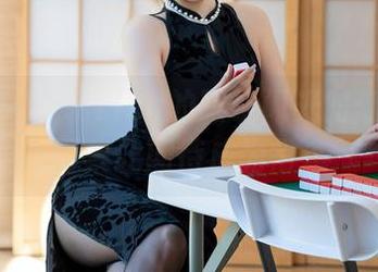 星颜社 - 转转Lisa的眼镜闪光时刻：私拍图集让期待成为常态