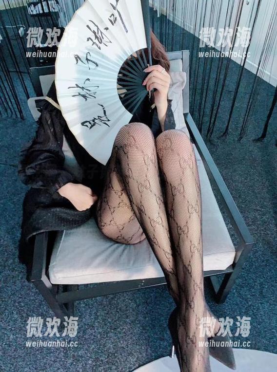 微密圈 - 林子琳喵的办公室，图集分享，看看看看，一不小心就被种草了。-微欢海