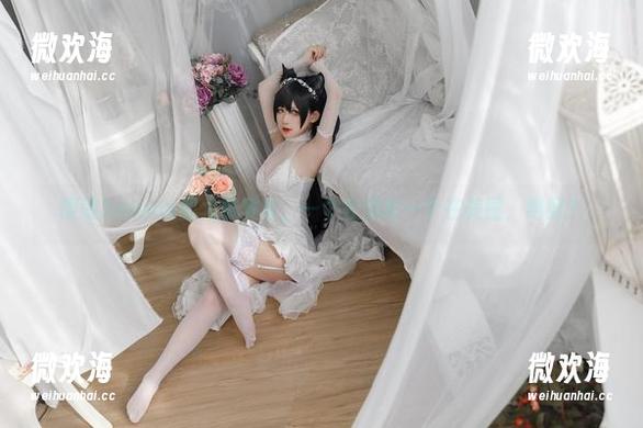 樱落Selena和大凤赛车，一个在飙车一个在美图，绝配？-微欢海