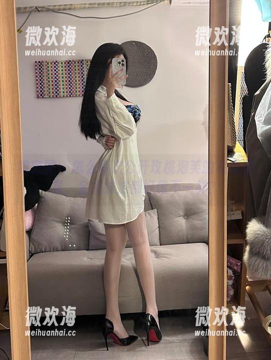 微密圈 - 怎么每次公开玫桃泡芙的私房图集,金发妹妹都好像不一样?-微欢海 微密圈 - 怎么每次公开玫桃泡芙的私房图集,金发妹妹都好像不一样?-微欢海