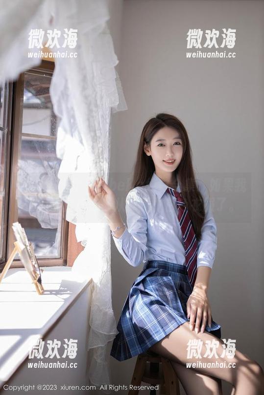秀人网 - 余贝拉bella纯白合集：如果我也有这白皮肤，从此不怕白色衣服了。-微欢海