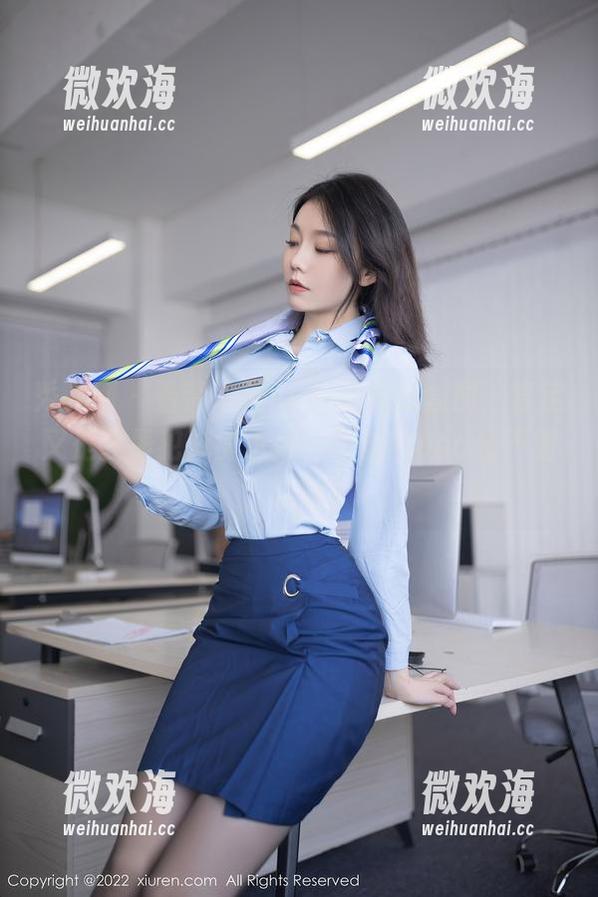 秀人网 - 看奈汐酱nice的内衣套图，肯定又是我最犯规的选择，不过Mood还不错？哈哈！-微欢海