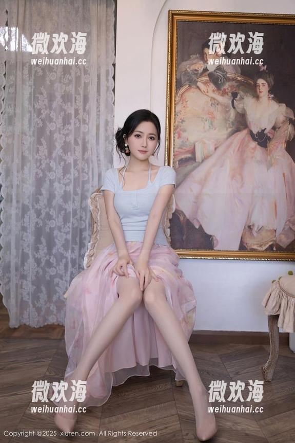 秀人网 - 安然maleah以艳丽的定制豹纹写真，玩转了魅惑与优雅的边界。-微欢海