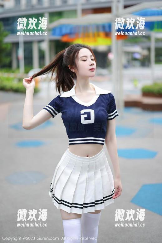 秀人网 - 把‘想做你的猫’穿在身上，连衣裙和照片一同撒娇，美图不太正常！-微欢海