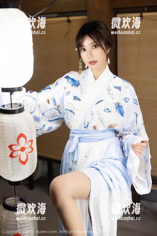 秀人网 - 甜白酱带来的全套写真，温柔得可能会让你想发呆……-微欢海