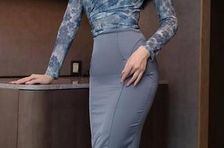 秀人网 - 有西希白兔的校服图集，无圣光照亮每个角落！