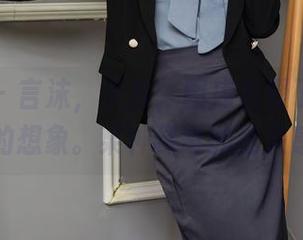 秀人网 - 言沫，天台，图库汇聚了无数分享的想象。某种稀奇的迷失感。