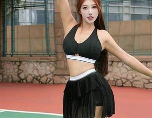 秀人网 - 被陈芊儿校服图片圈粉，资源毫无保留，直击心房