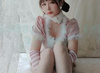 穆零Mu0眼镜套图，纠结了，果然还是眼镜控的快乐呀。