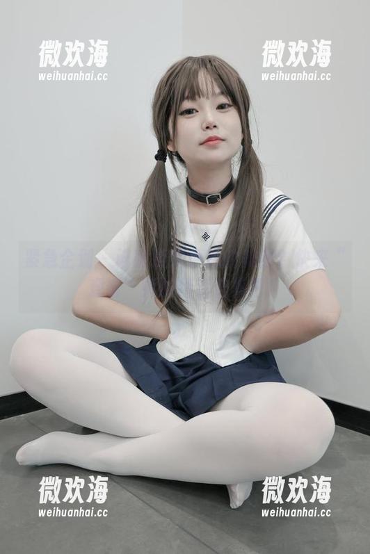 紧急企划 - 谁能拒绝小恩的美腿？快来“观看”她的精彩合集吧！-微欢海