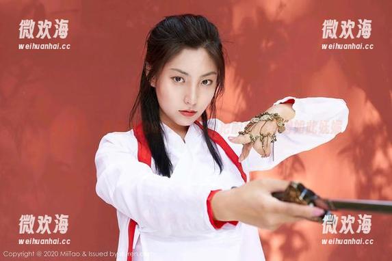 蜜桃社 - 作品中的Gina,轻松把厨娘演绎得如此妩媚-微欢海 蜜桃社 - 作品中的Gina,轻松把厨娘演绎得如此妩媚-微欢海