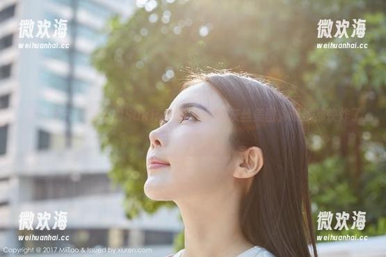 蜜桃社 - 图集里的Suki：随手一拍的灰丝美图，眼球都快炸了！-微欢海