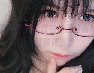 逐月Su私房画报，自拍作品值得瞧瞧，但没找到秘诀呢。