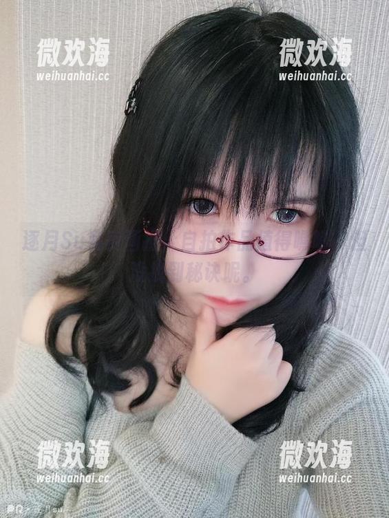逐月Su私房画报，自拍作品值得瞧瞧，但没找到秘诀呢。-微欢海