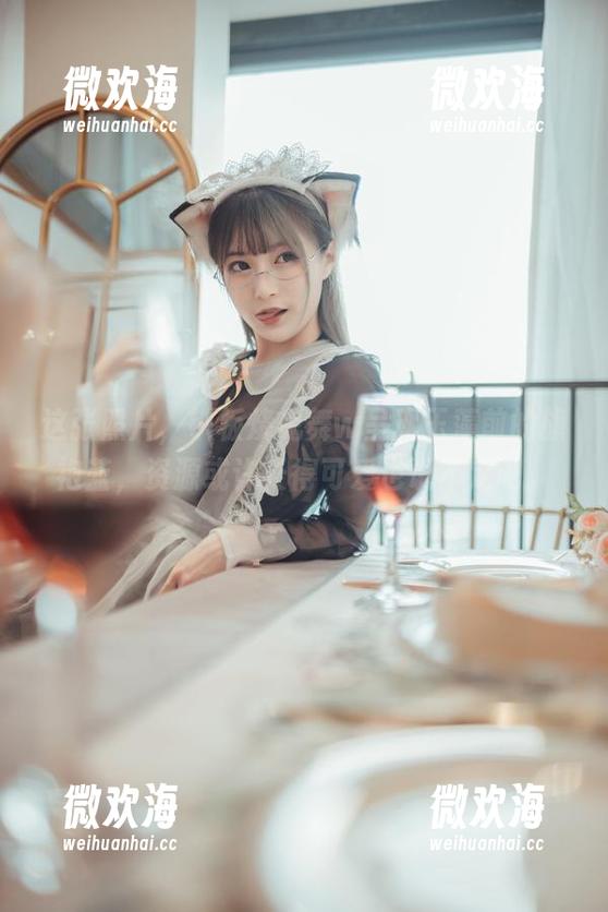 这张照片，铁板烧鬼舞w呈现玉藻前的旗袍蓝，资源或许长得可爱也说不定吧。-微欢海