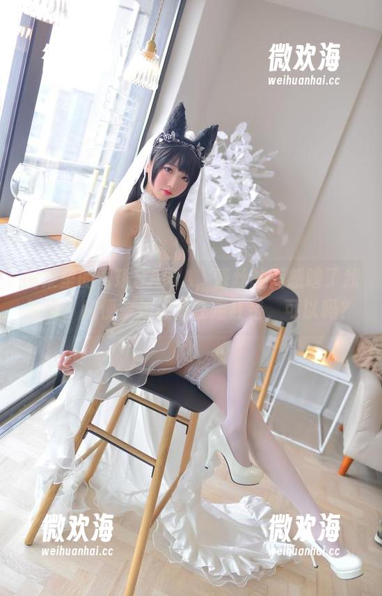 图集里的雪琪SAMA，蕾丝的质感瞎了我的眼，随便一拍像是在走红毯，可以吗？-微欢海